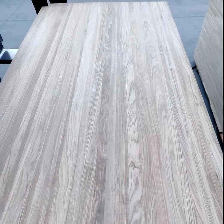 Tablero de partículas recubierto de chapa de madera biónica